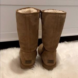 UGGs classic tall boots with zipper